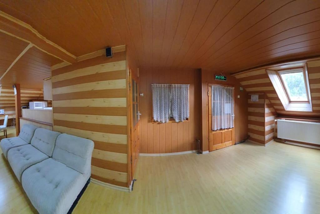 Casa Petruta Dambovicioara Hotel Podu Dimbovitei ภายนอก รูปภาพ