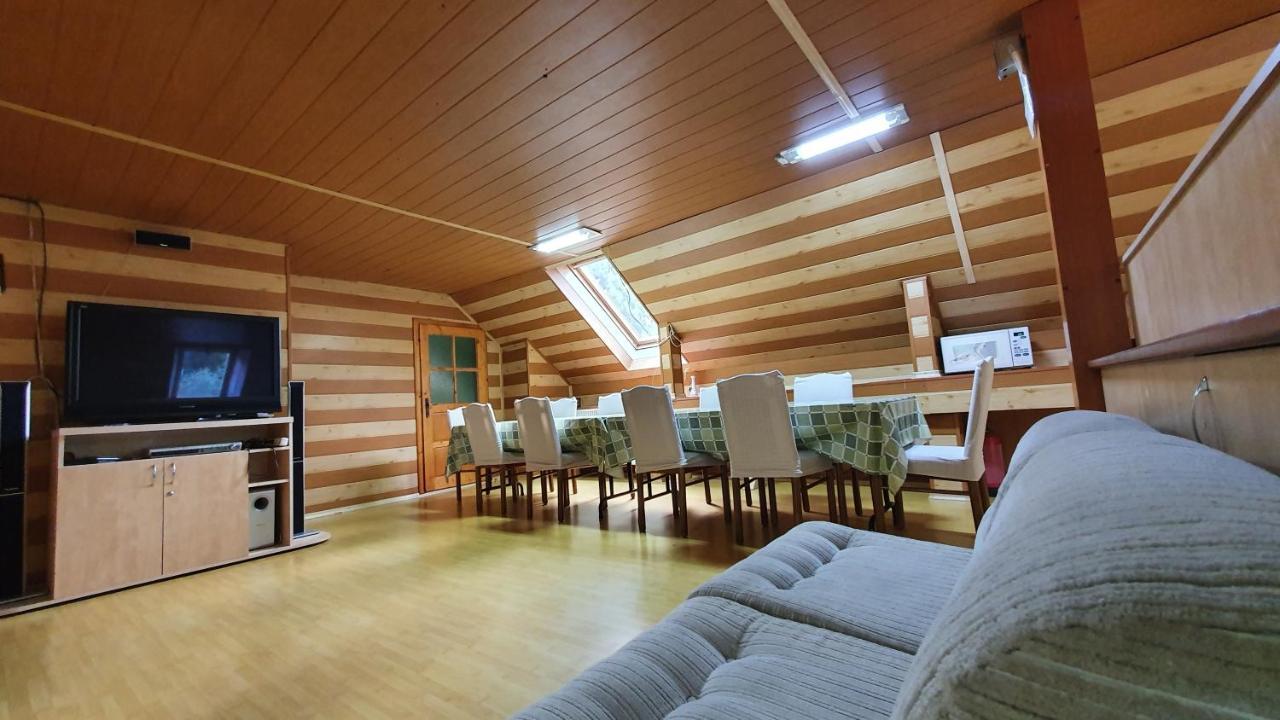 Casa Petruta Dambovicioara Hotel Podu Dimbovitei ภายนอก รูปภาพ
